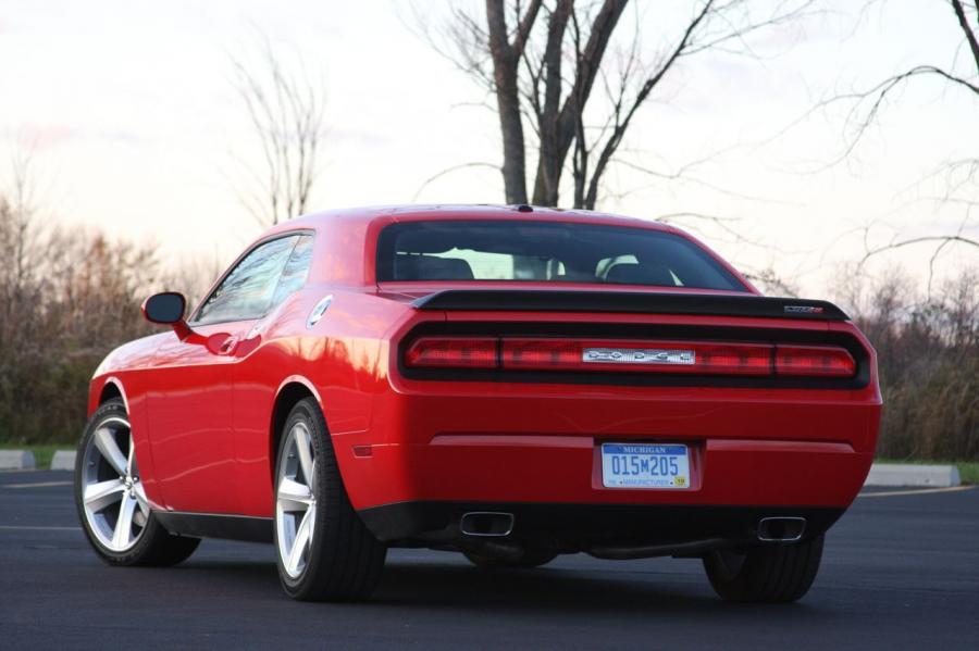  Dodge Challenger SRT8 2008 года  (фото 354 из 356)
